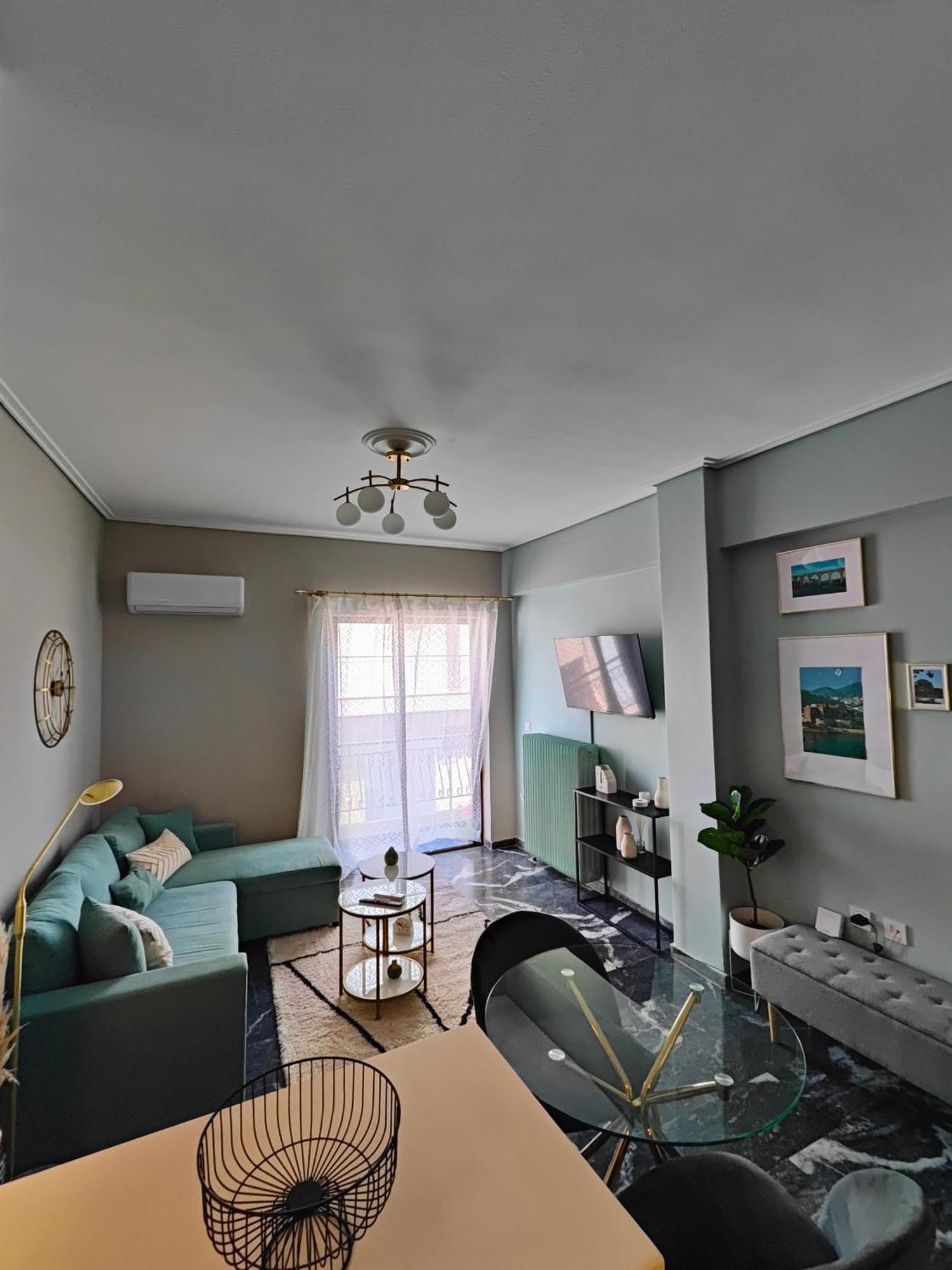 Olivia Apartment-Private Parking Халкіда Екстер'єр фото